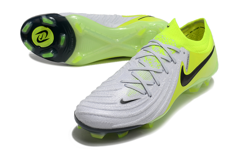 Chuteira Nike Phantom GX II Elite FG Campo