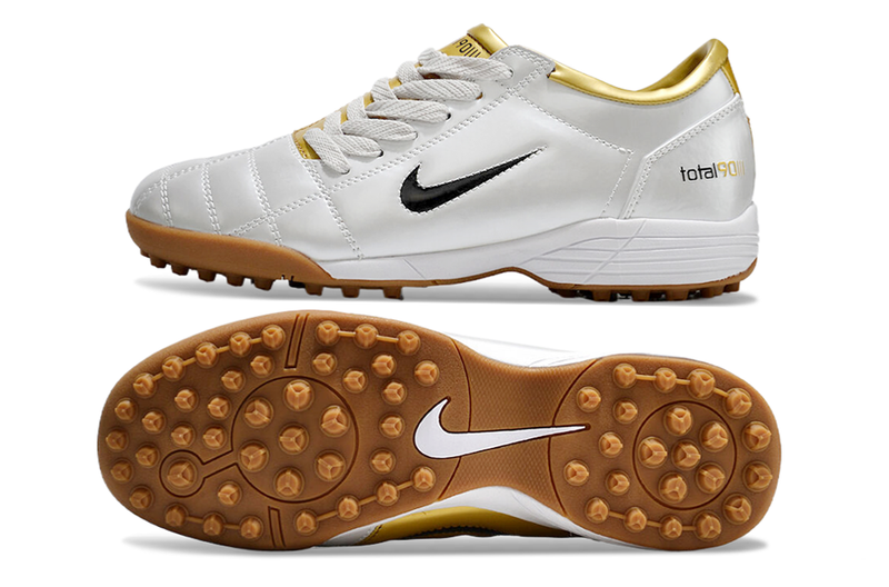 Chuteira Nike Total 90 Society