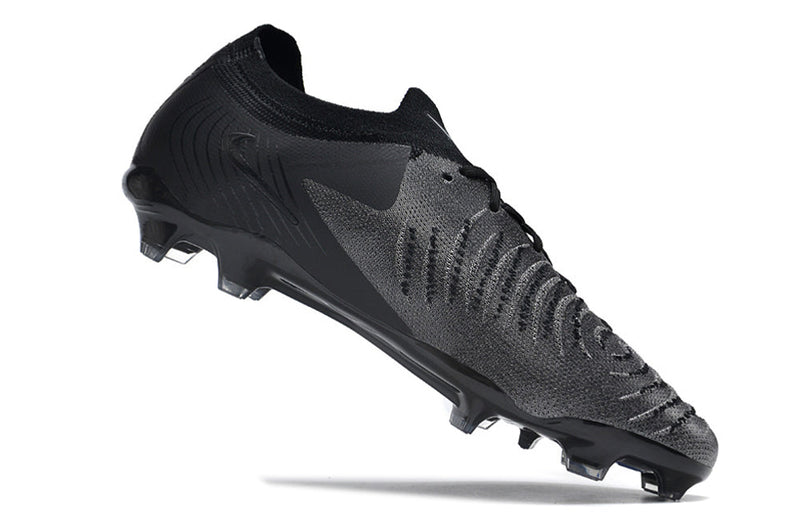 Chuteira Nike Phantom GX II Elite FG Campo